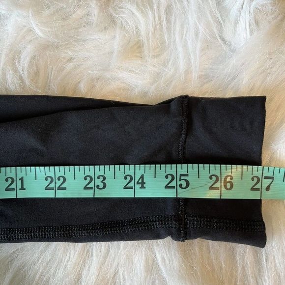 Lululemon Run: Warm Up‎ Crew Pullover Sweater Zipper Back Black Size 6? Athletic - Picture 9 of 10